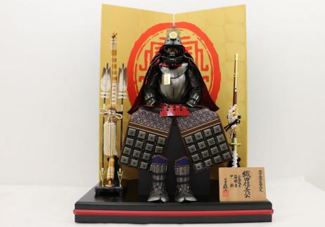 鈴甲子雄山作 織田信長公南蛮甲冑平台飾り-1