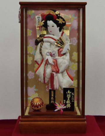 １５号ケース入り羽子板「輪奈唐織」